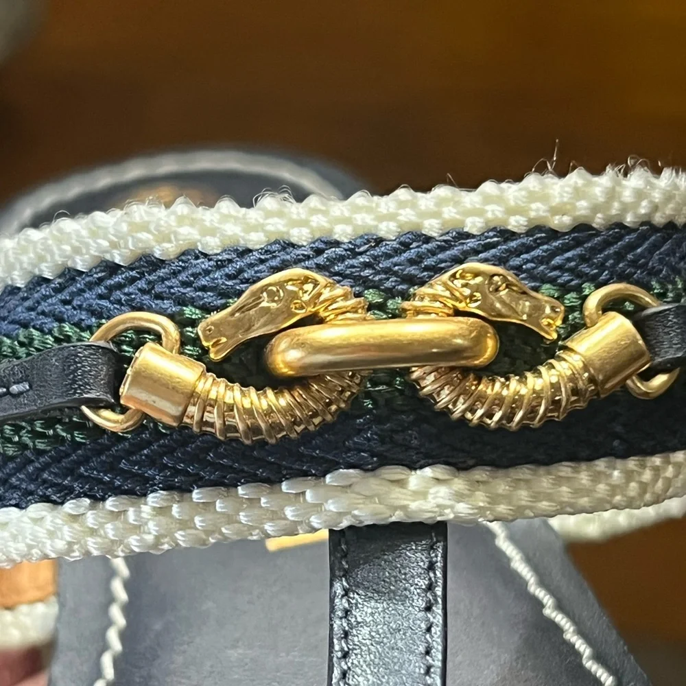 TORY BURCH JESSA
EQUESTRIAN THONG SANDAL
LEATHER NAVY/BANYAN/GREEN
MULTI - Picture 5 of 11